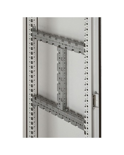 Траверс многофункциональный Legrand 048033 в Брянске Аксессуары для стоек и шкафов Pintop.ru