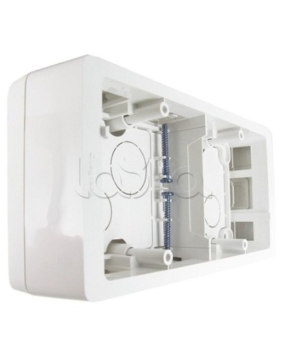 Коробка Legrand 080242 в Брянске Распределительные коробки Pintop.ru